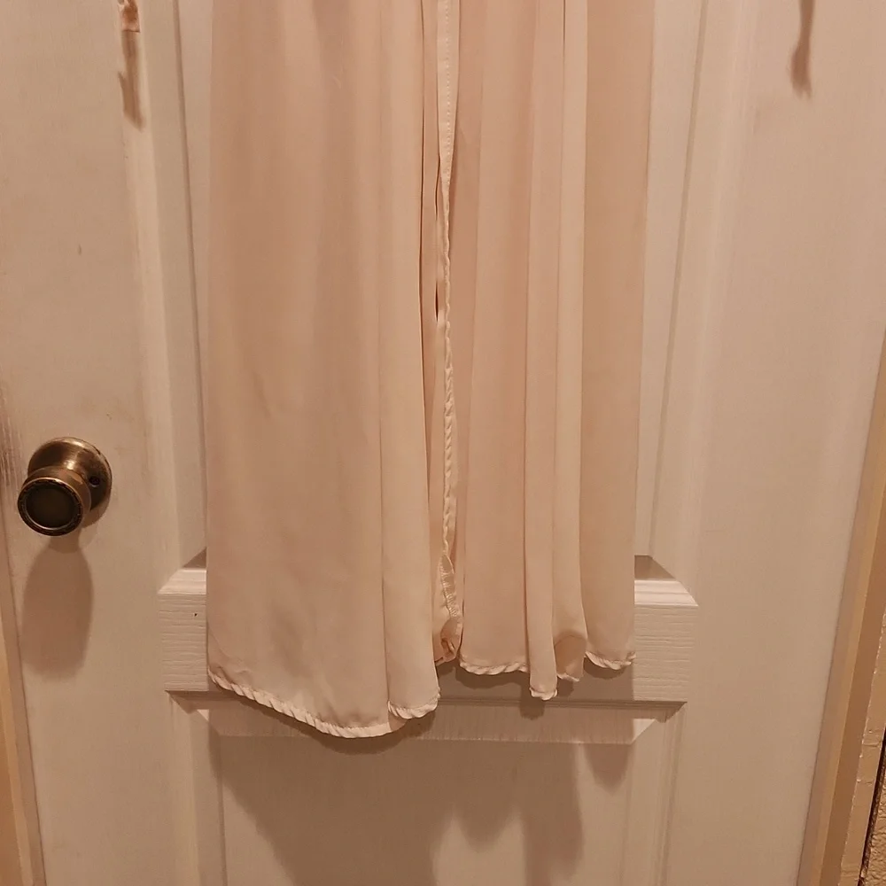Sheer Robe - Picture 4 of 5